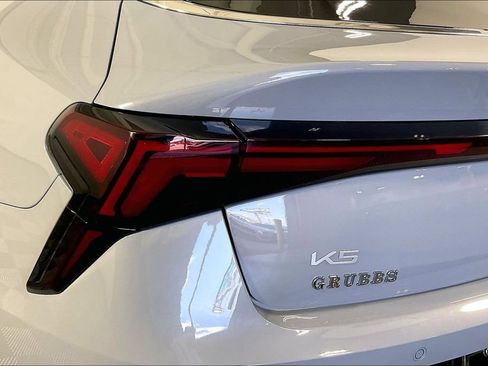 Used 2026 Kia K5 GT-Line w/ GT-Line Premium Package FWD image 40