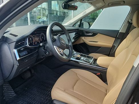 Used 2023 Audi Q7 2.0T Premium Plus AWD/4WD image 4