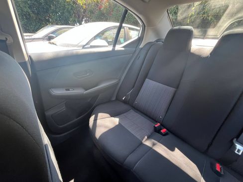 Used 2025 Nissan Sentra SV FWD image 37