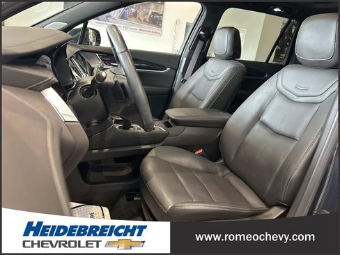 Certified 2023 Cadillac XT6 Premium Luxury image 13