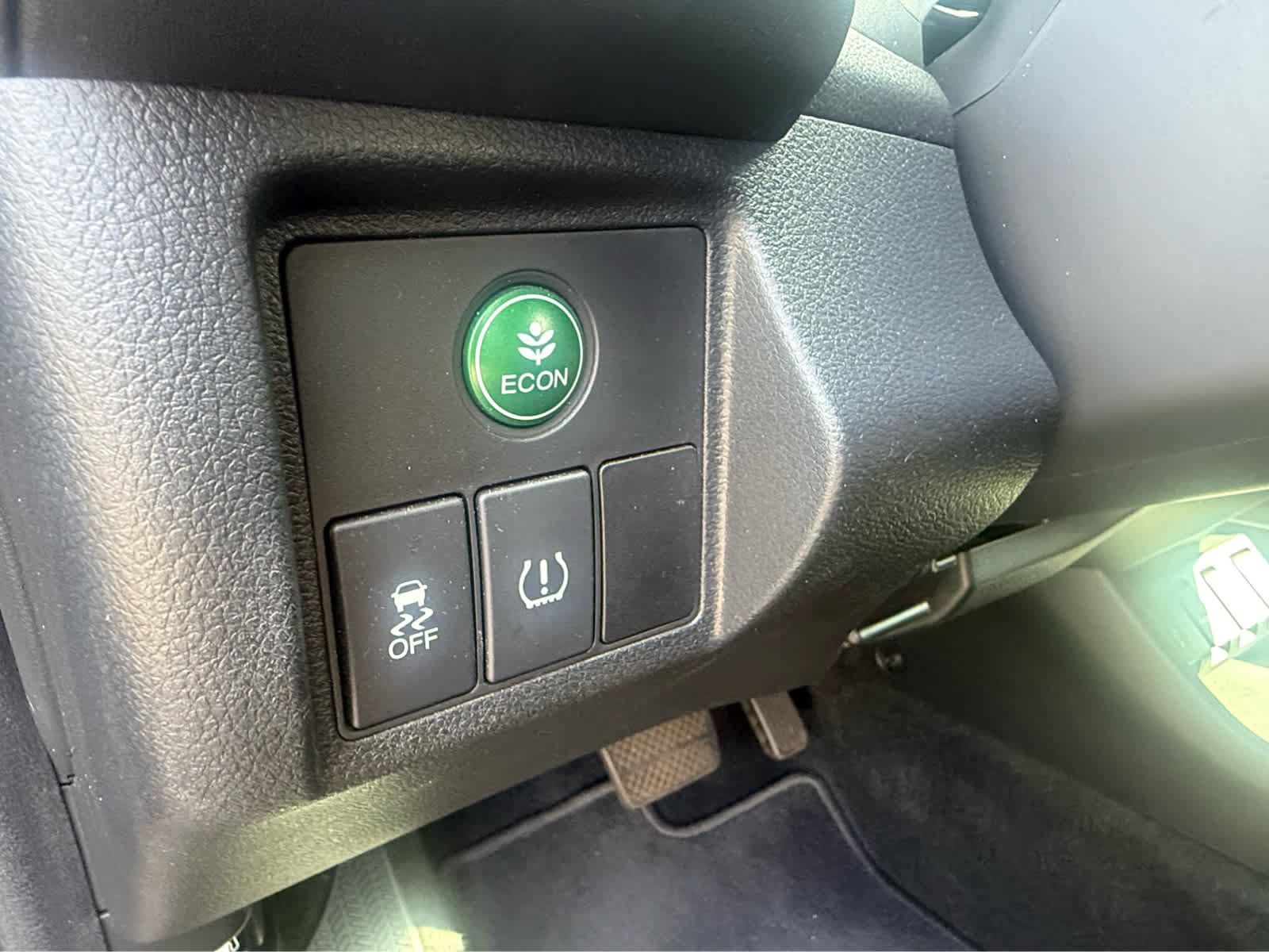 Used 2017 Honda HR-V EX image 9