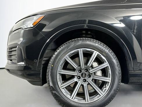 Used 2023 Audi Q7 2.0T Premium Plus w/ Premium Plus Package image 13