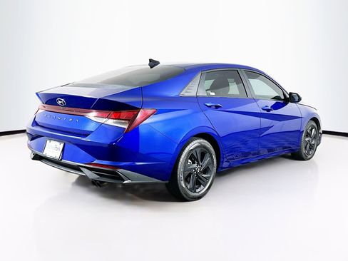 Used 2022 Hyundai Elantra SEL image 9