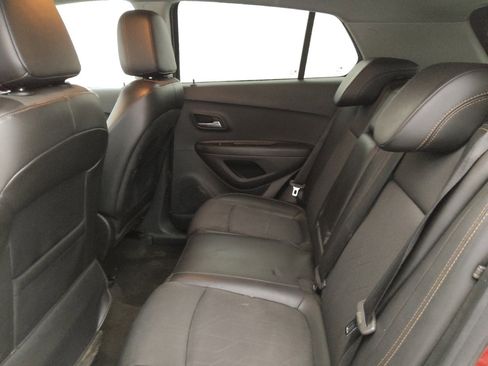 Used 2019 Chevrolet Trax LT w/ LT Convenience Package FWD image 18
