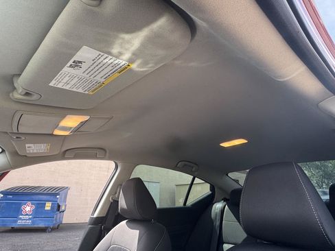 Used 2021 Nissan Altima 2.5 SV FWD image 35