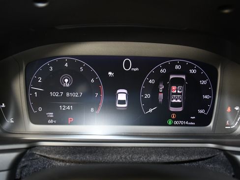 Certified 2025 Honda Accord SE image 18