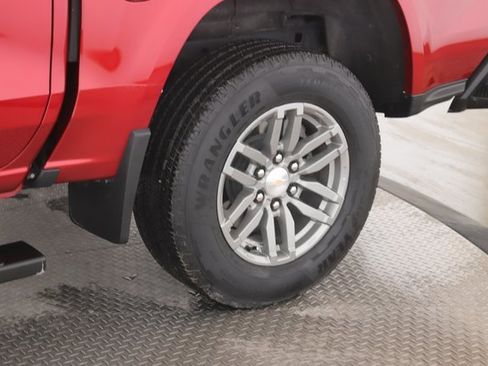 Used 2024 Chevrolet Colorado LT w/ LT Convenience Package II image 14