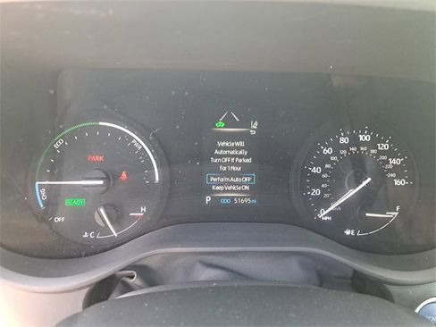 Used 2024 Toyota Sienna XLE image 23