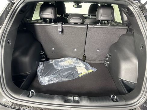 New 2026 Jeep Compass Latitude image 8