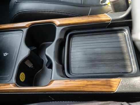 Used 2020 Honda CR-V Touring image 35