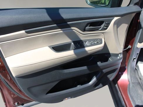Used 2019 Honda Odyssey EX-L image 13