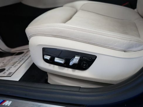 Used 2017 BMW 540i xDrive AWD/4WD image 31