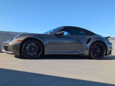 Certified 2022 Porsche 911 Turbo image 2