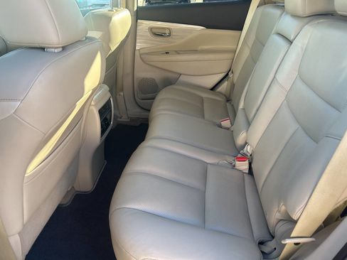 Used 2015 Nissan Murano Platinum w/ Platinum Technology Package image 16