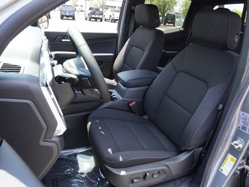 New 2026 GMC Canyon Elevation w/ Convenience Package RWD image 14