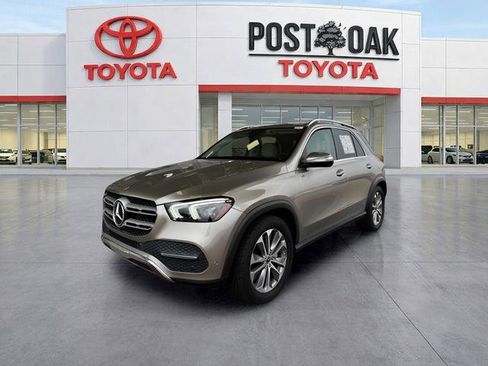 Used 2021 Mercedes-Benz GLE 350 w/ Premium Package image 2