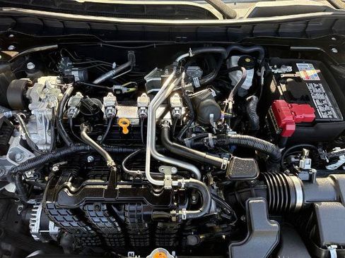 Certified 2025 Nissan Altima 2.5 SV FWD image 24