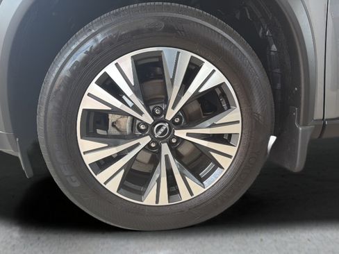 Certified 2023 Nissan Rogue SV AWD/4WD image 25