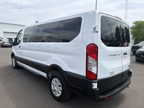 Used 2025 Ford Transit 350 XLT RWD image 4