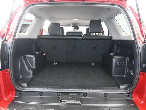 Used 2024 Toyota 4Runner TRD Off-Road Premium image 8