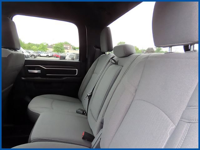 Used 2024 RAM 2500 Big Horn AWD/4WD image 11