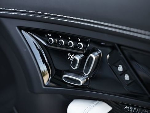 New 2024 Jaguar F-TYPE R image 22