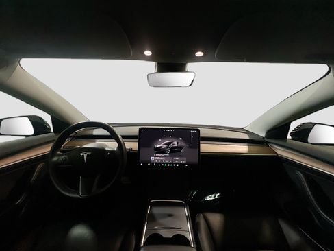 Used 2023 Tesla Model 3 Standard Range RWD image 16