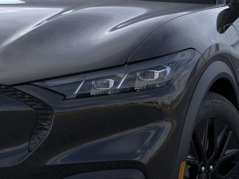 New 2026 Ford Mustang Mach-E Select image 18