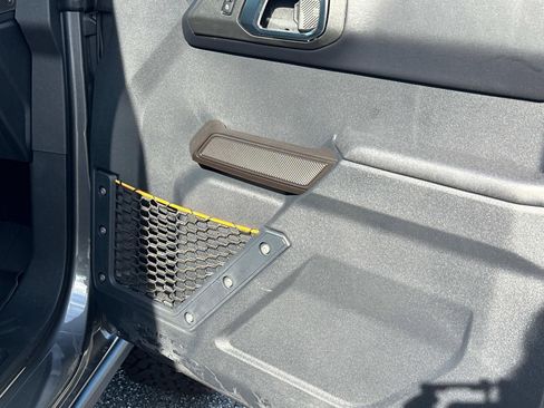 Used 2024 Ford Bronco Badlands image 54