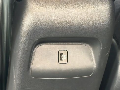 Used 2024 Nissan Sentra SV image 12