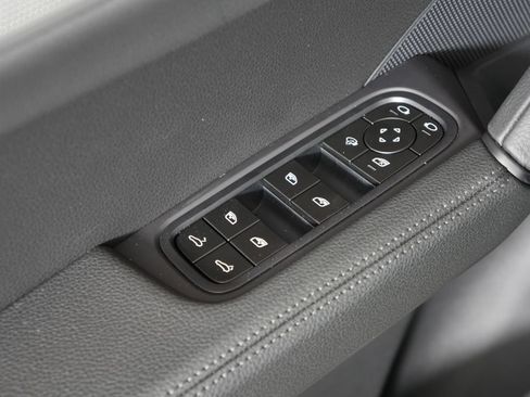 New 2026 Porsche Cayenne AWD/4WD image 15