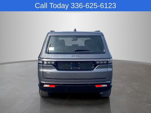 New 2026 Jeep Grand Wagoneer L Limited w/ Premium Group II AWD/4WD image 8