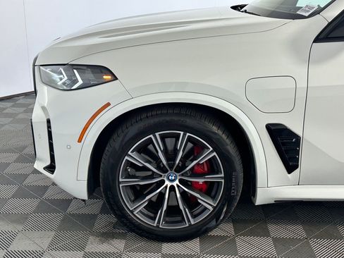 Certified 2024 BMW X5 xDrive50e w/ Executive Package image 9