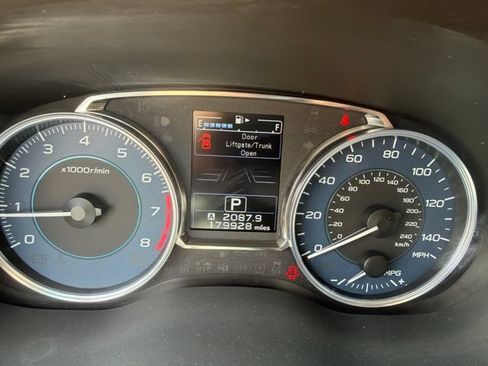 Used 2016 Subaru Crosstrek 2.0i Limited AWD/4WD image 17