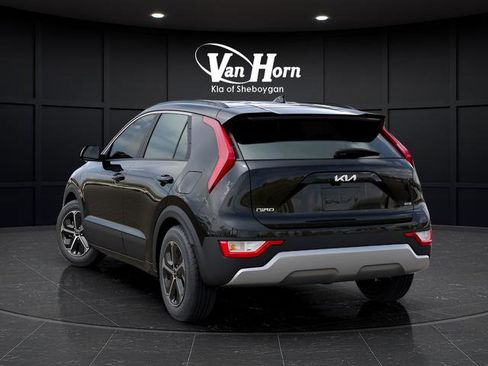 New 2026 Kia Niro EX image 4