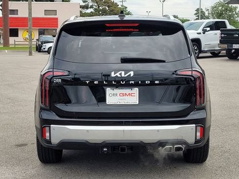 Used 2024 Kia Telluride SX w/ Towing Package FWD image 6