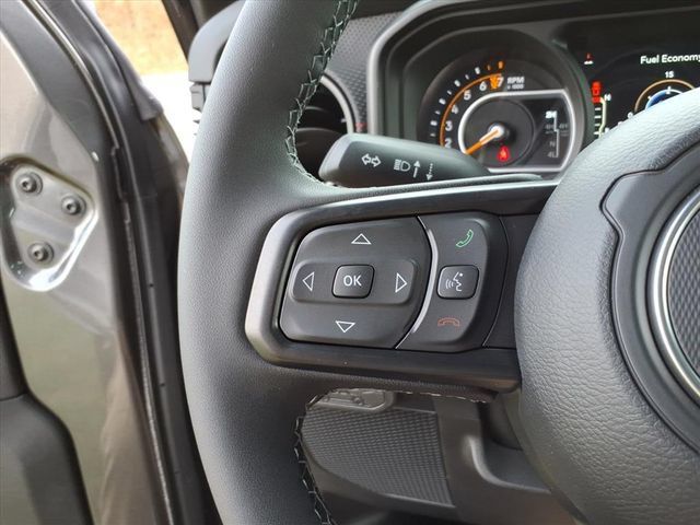 Used 2026 Jeep Gladiator Rubicon AWD/4WD image 19