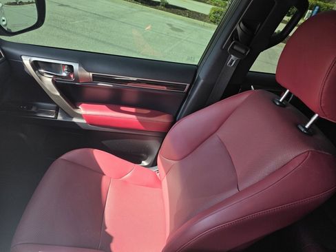 Used 2021 Lexus GX 460 Premium image 17