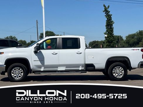 Used 2025 Chevrolet Silverado 3500 LT w/ Safety Package AWD/4WD image 9