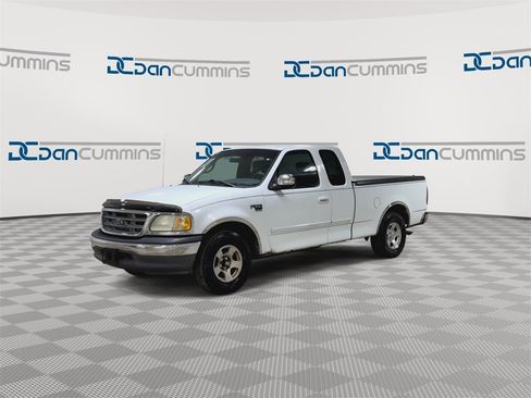 Used 2002 Ford F150 Lariat image 4