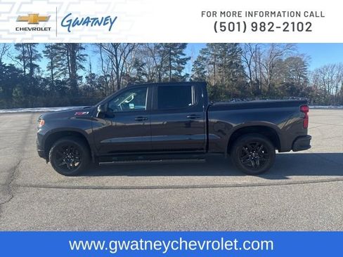 Used 2024 Chevrolet Silverado 1500 RST image 8