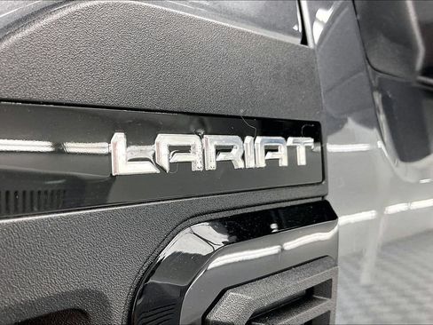 New 2026 Ford F350 Lariat w/ Black Appearance Package AWD/4WD image 9