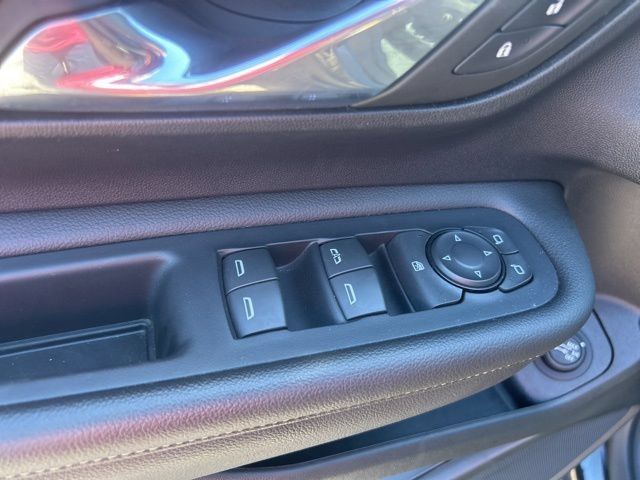 Used 2023 GMC Terrain Denali AWD/4WD image 13