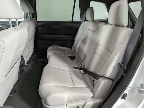 Certified 2023 Honda Passport EX-L image 27