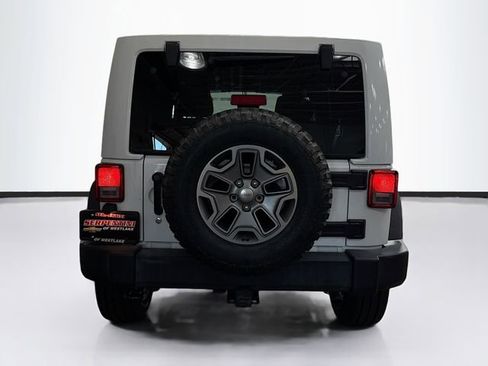 Used 2016 Jeep Wrangler Unlimited Rubicon image 7