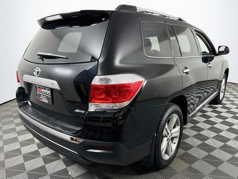 Used 2013 Toyota Highlander Limited AWD/4WD image 7
