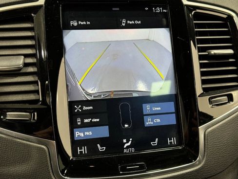 Used 2018 Volvo XC90 T6 Momentum w/ Convenience Package image 34