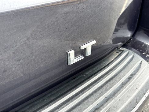 Used 2024 Chevrolet Tahoe LT RWD image 29