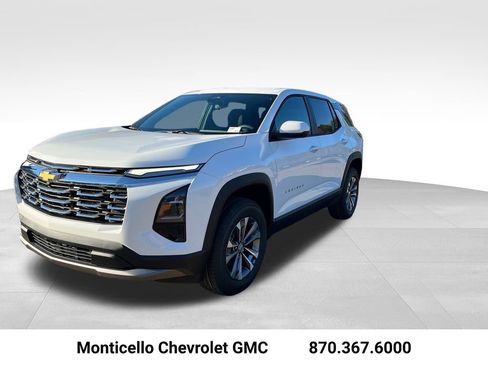 New 2026 Chevrolet Equinox LT w/ LPO, Floor Liner Package image 7