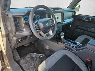 New 2025 Ford Bronco 4-Door video 3